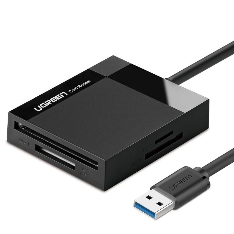 4-in-1 USB 3.0 Minneskortsläsare - 0,5 m Svart