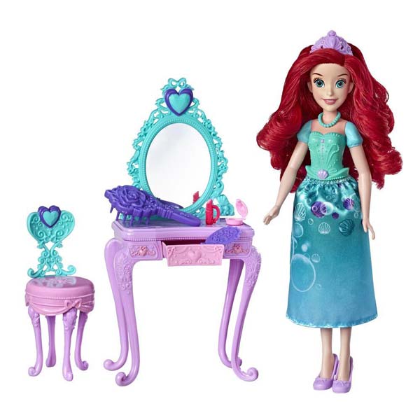 Ariel med sminkbord