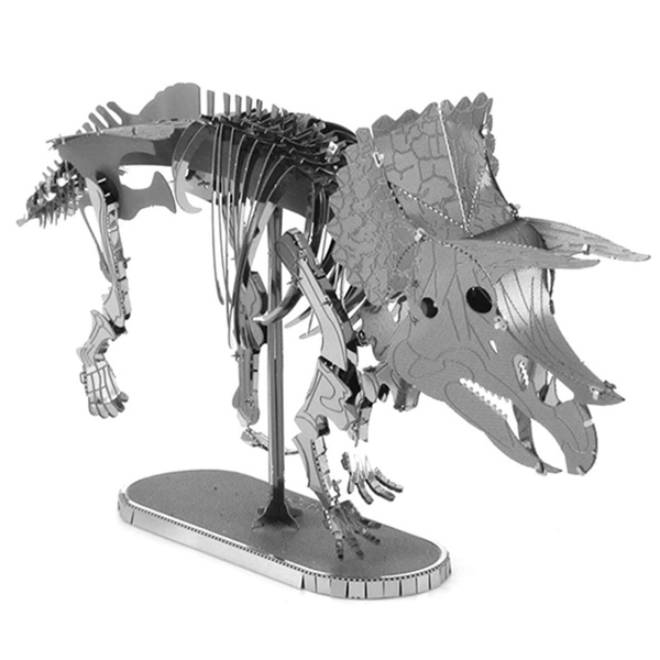 - Dinosaurier, Triceratops - Modellbyggsats i metall