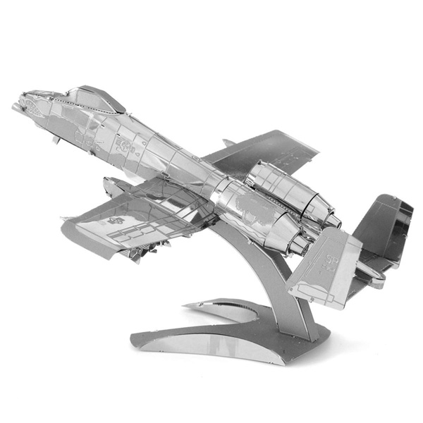 - Flyg: A-10 Warthog- Modellbyggsats i metall